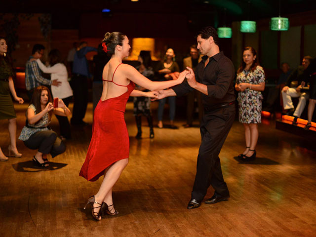 Couple dancing the Salsa